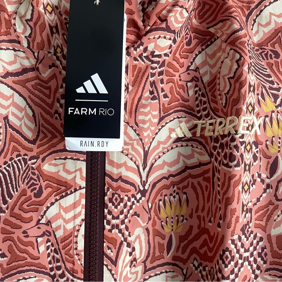 FARM RIO x ADIDAS terrex multi 2L rain jacket - Picture 10 of 10